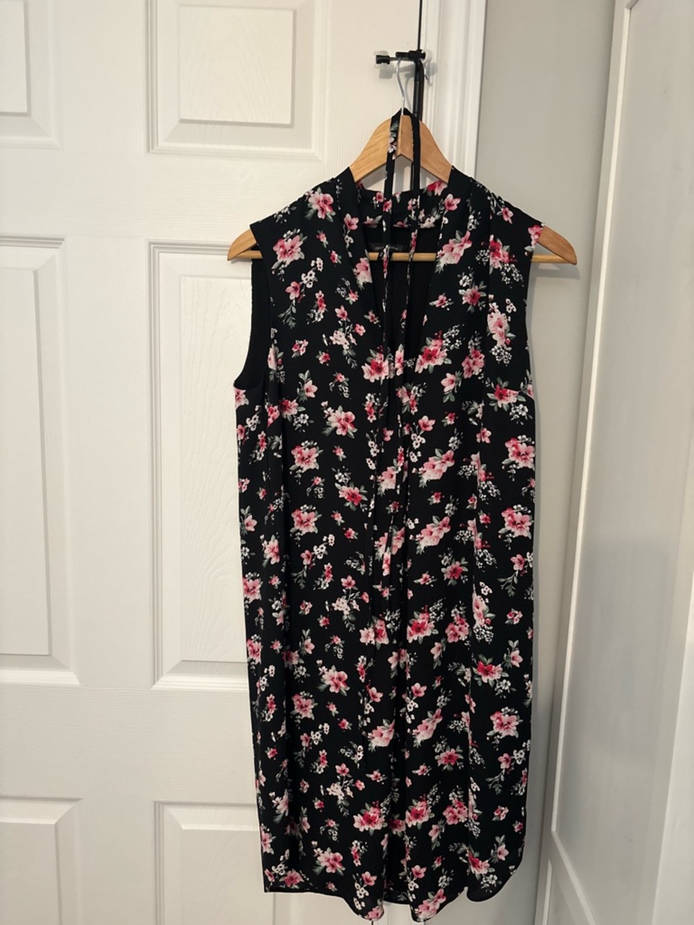 Stork and Babe maternity size small dress